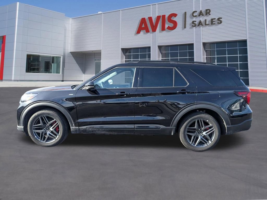 Used 2025 Ford Explorer ST-Line w/ ST-Line Street Pack image 6