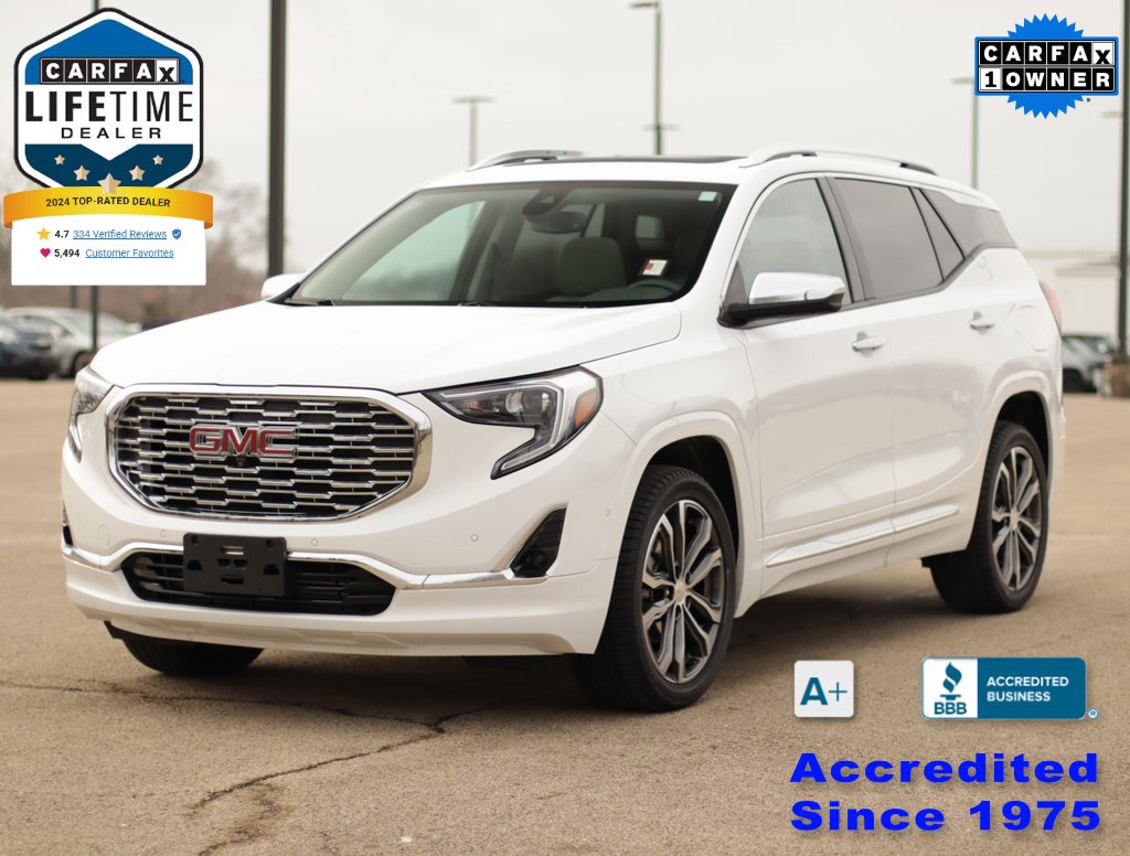 Used 2021 GMC Terrain Denali w/ Denali Premium Package image 3