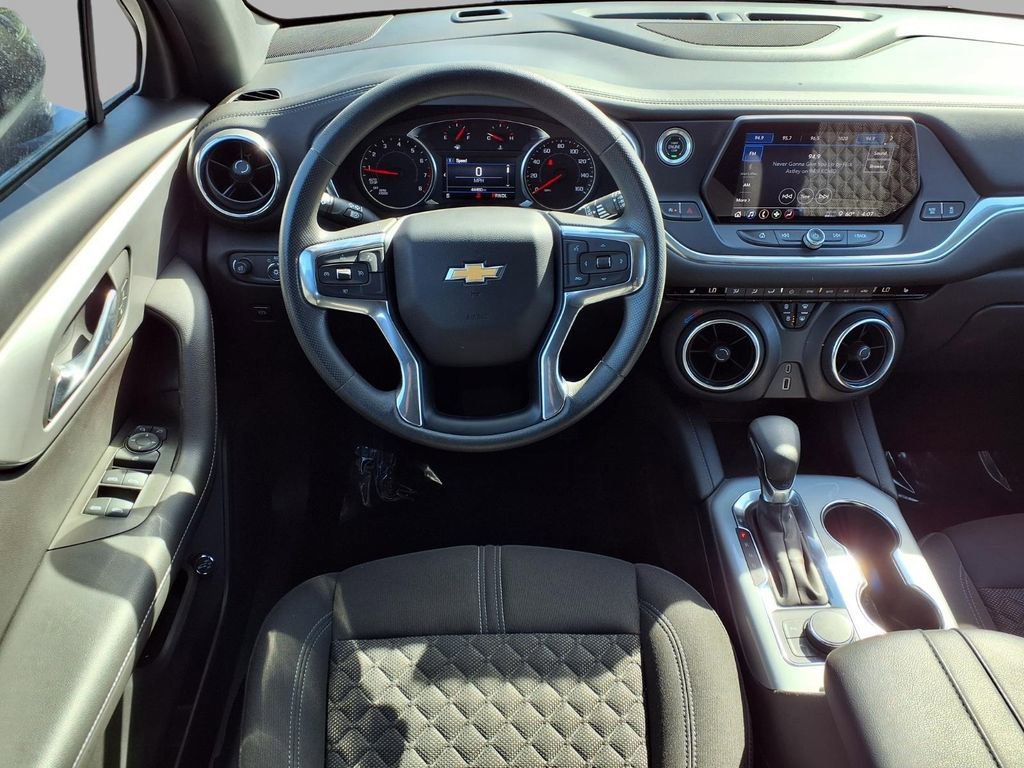 Used 2022 Chevrolet Blazer LT image 4