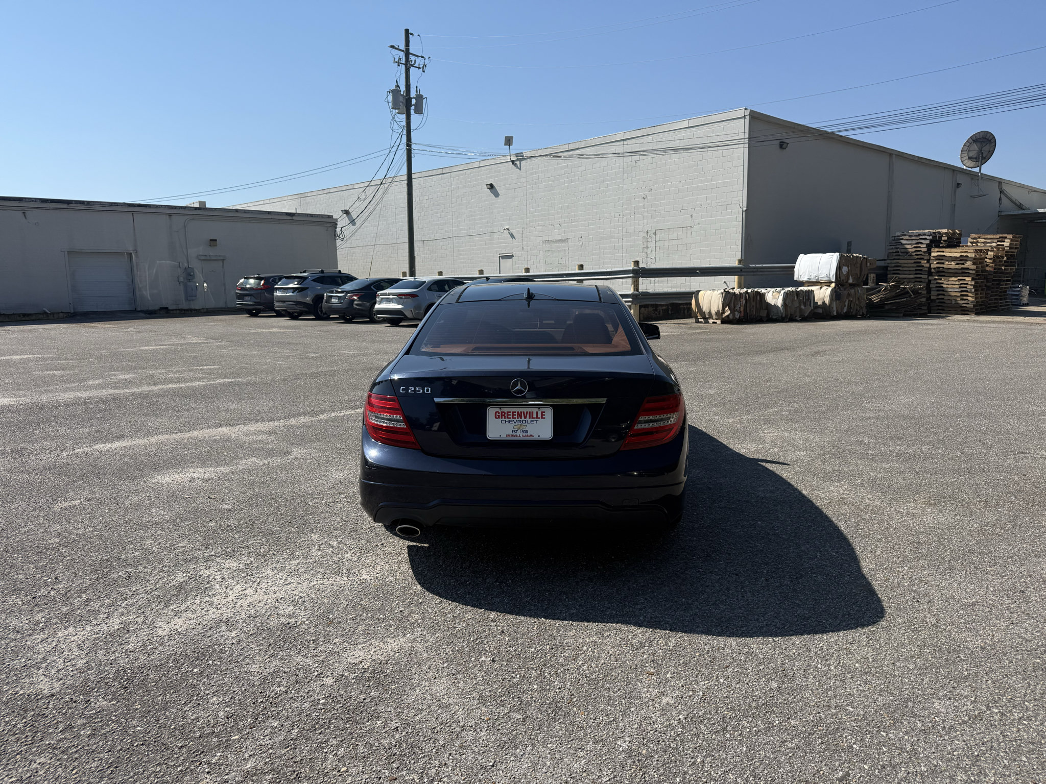 Used 2012 Mercedes-Benz C 250 Coupe image 4