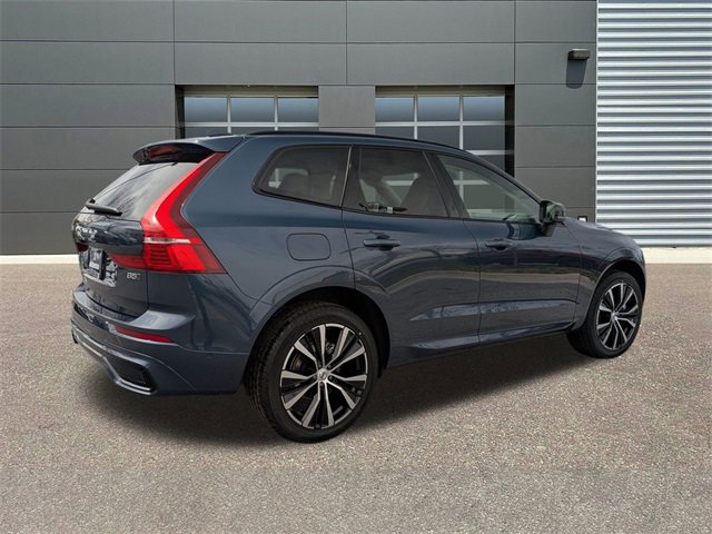 New 2025 Volvo XC60 B5 Ultra w/ Climate Package image 5
