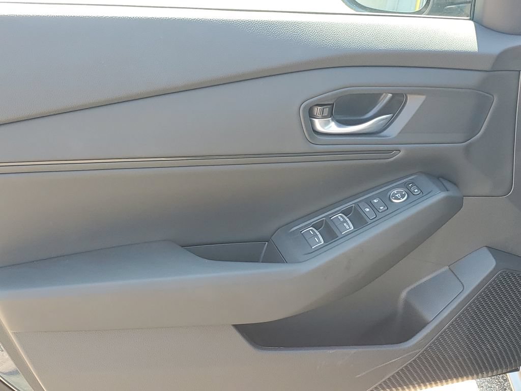 Used 2025 Honda Accord SE image 21