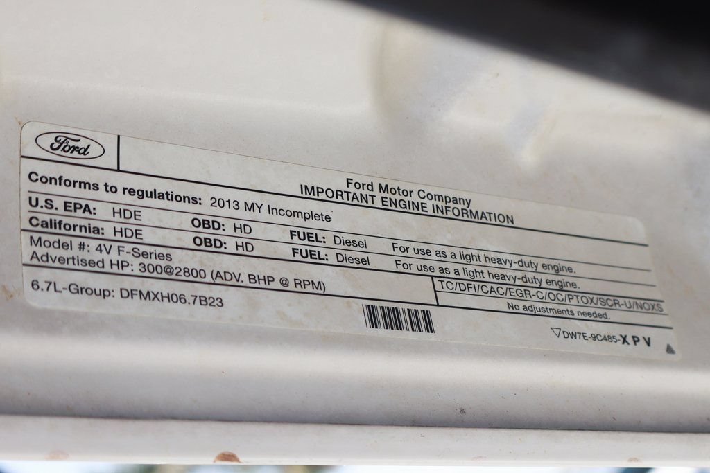 Used 2013 Ford F550 2WD Crew Cab Super Duty w/ Payload Upgrade Pkg image 42