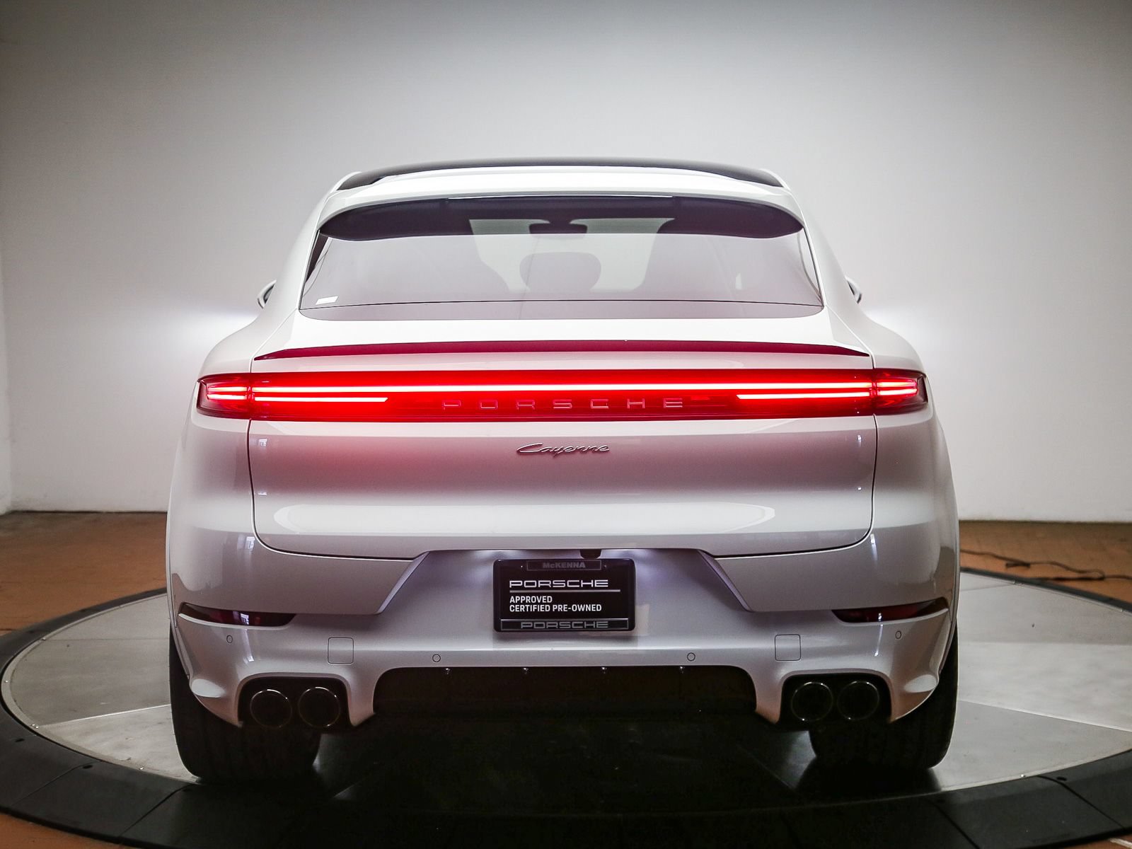 Certified 2026 Porsche Cayenne Coupe AWD/4WD image 7