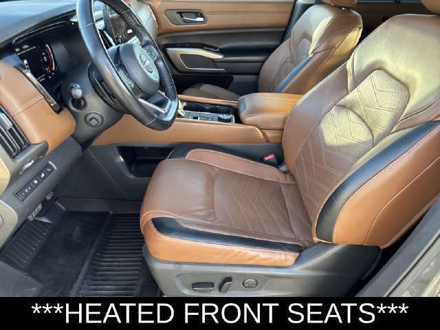 Used 2023 Nissan Pathfinder Platinum AWD/4WD image 13