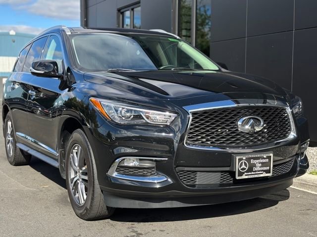 Used 2019 INFINITI QX60 Luxe w/ Essential Package image 38