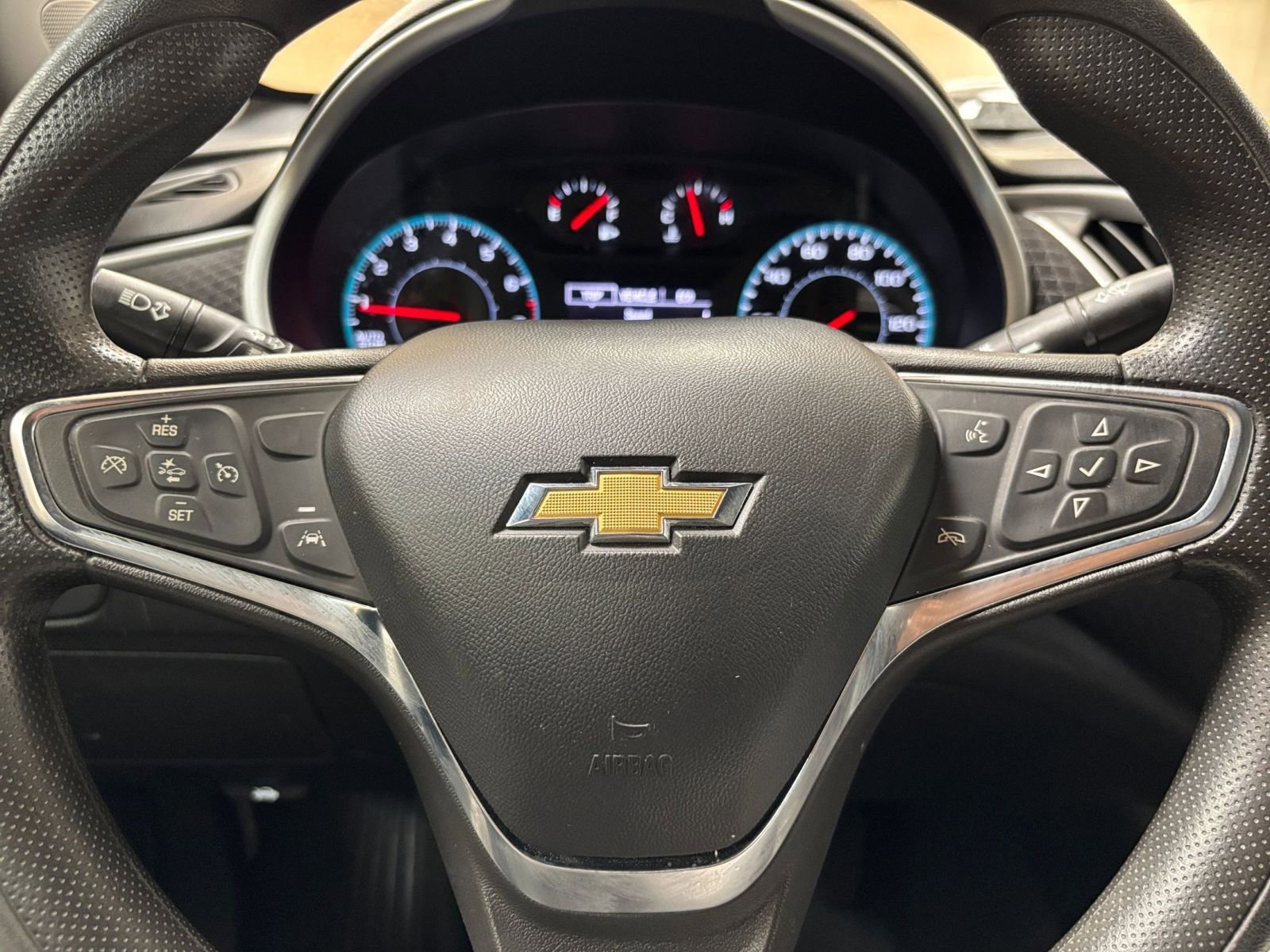 Used 2023 Chevrolet Malibu LT image 29