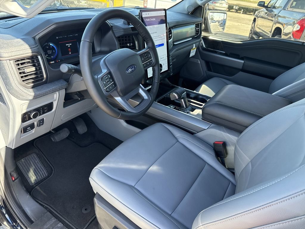 New 2025 Ford F150 Lightning Flash image 13