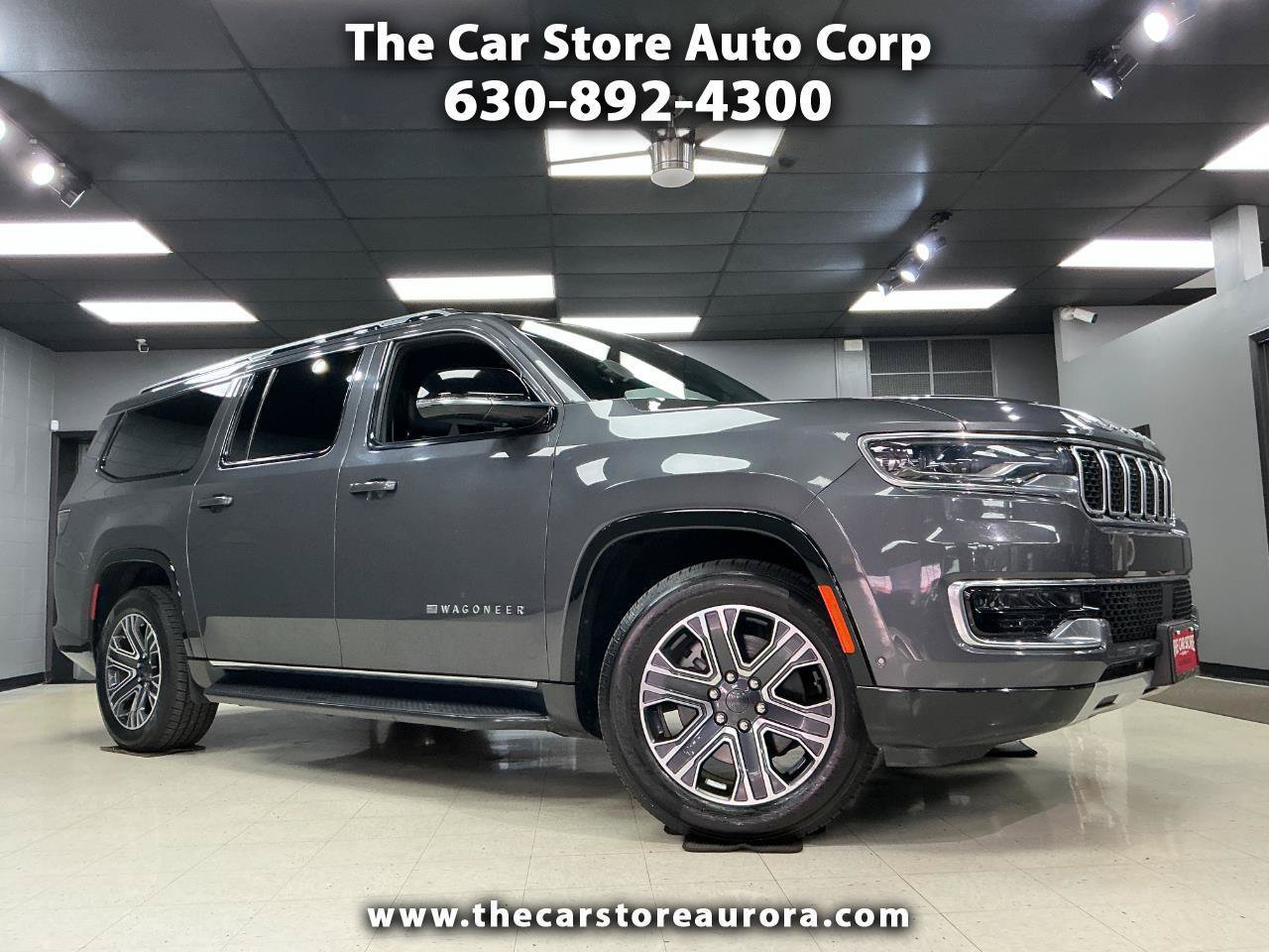 Used 2024 Jeep Wagoneer L Series II w/ Flexible Seating Group