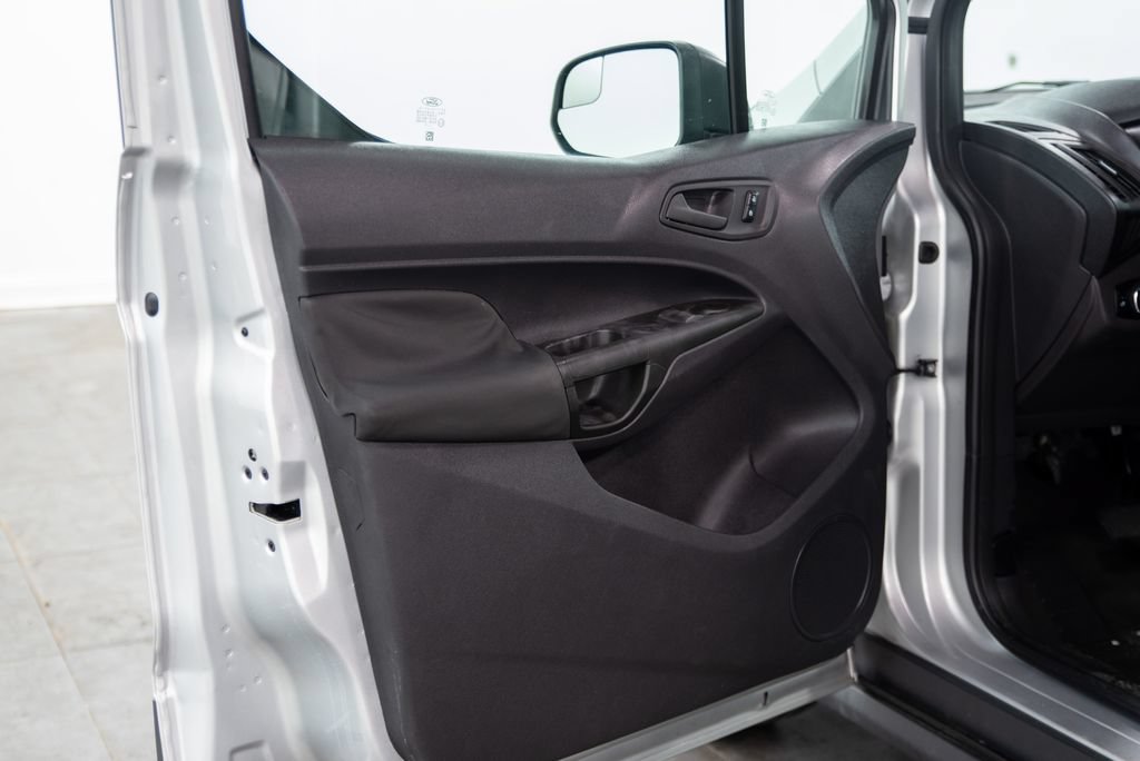 Used 2015 Ford Transit Connect XL FWD image 6