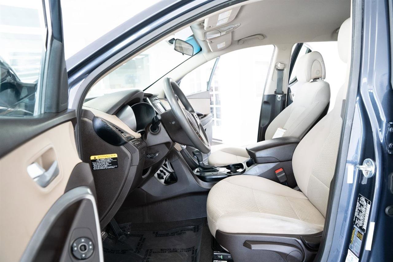 Used 2017 Hyundai Santa Fe Sport image 11