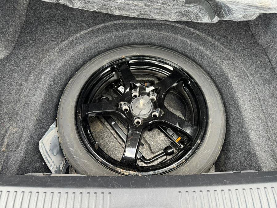 Used 2012 Cadillac CTS Luxury image 19