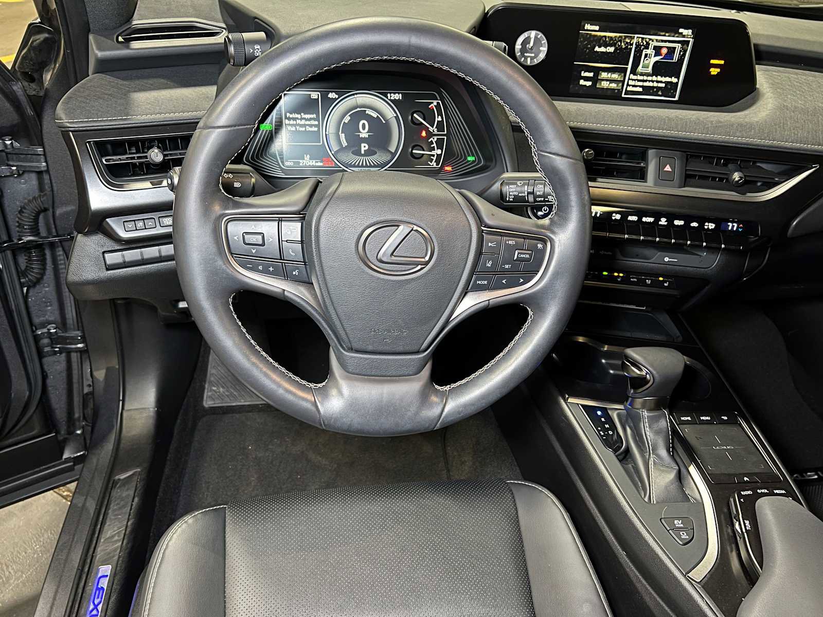 Used 2021 Lexus UX 250h w/ Premium Package image 26