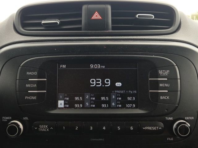 Used 2017 Kia Soul image 26