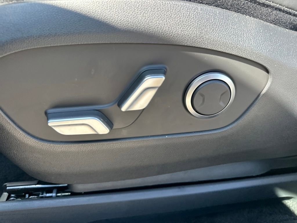 New 2026 Hyundai Ioniq 9 SEL image 13