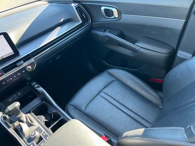 Certified 2024 Kia Sorento S image 14