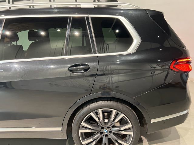 Used 2023 BMW X7 xDrive40i image 10