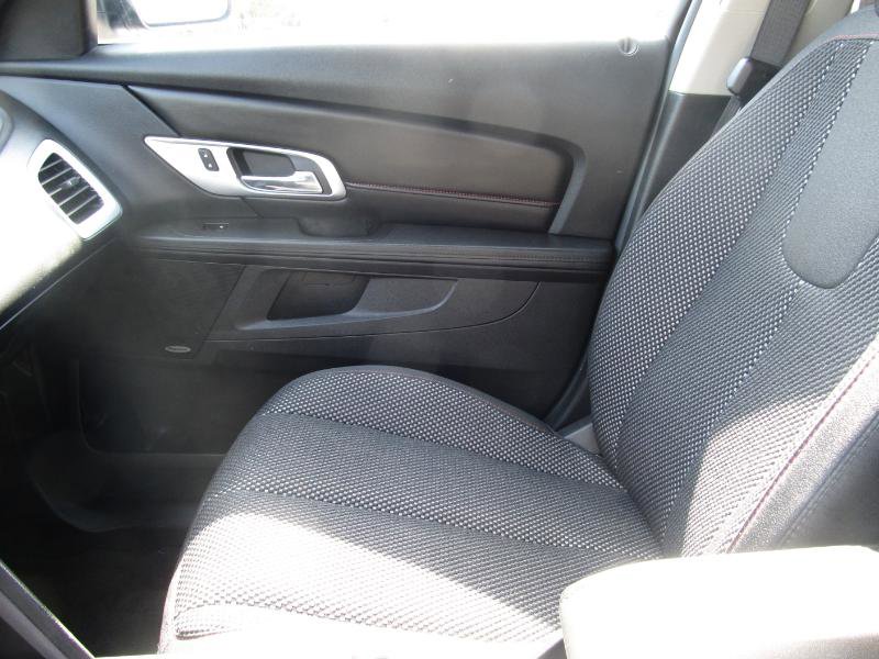 Used 2017 GMC Terrain SLE w/ Convenience Package image 9