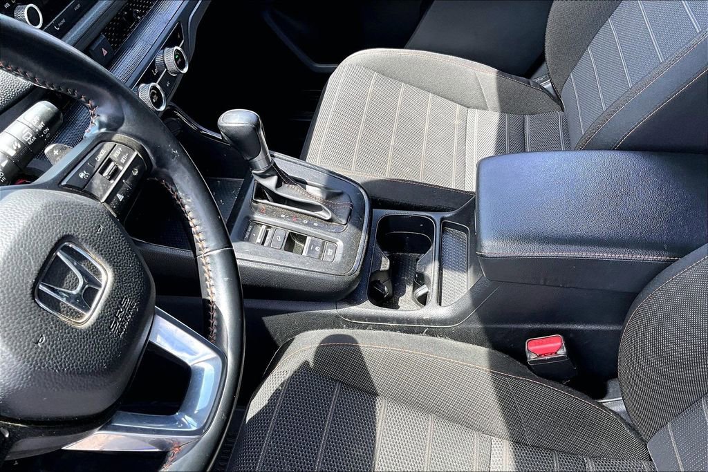 Used 2025 Honda CR-V Sport image 13