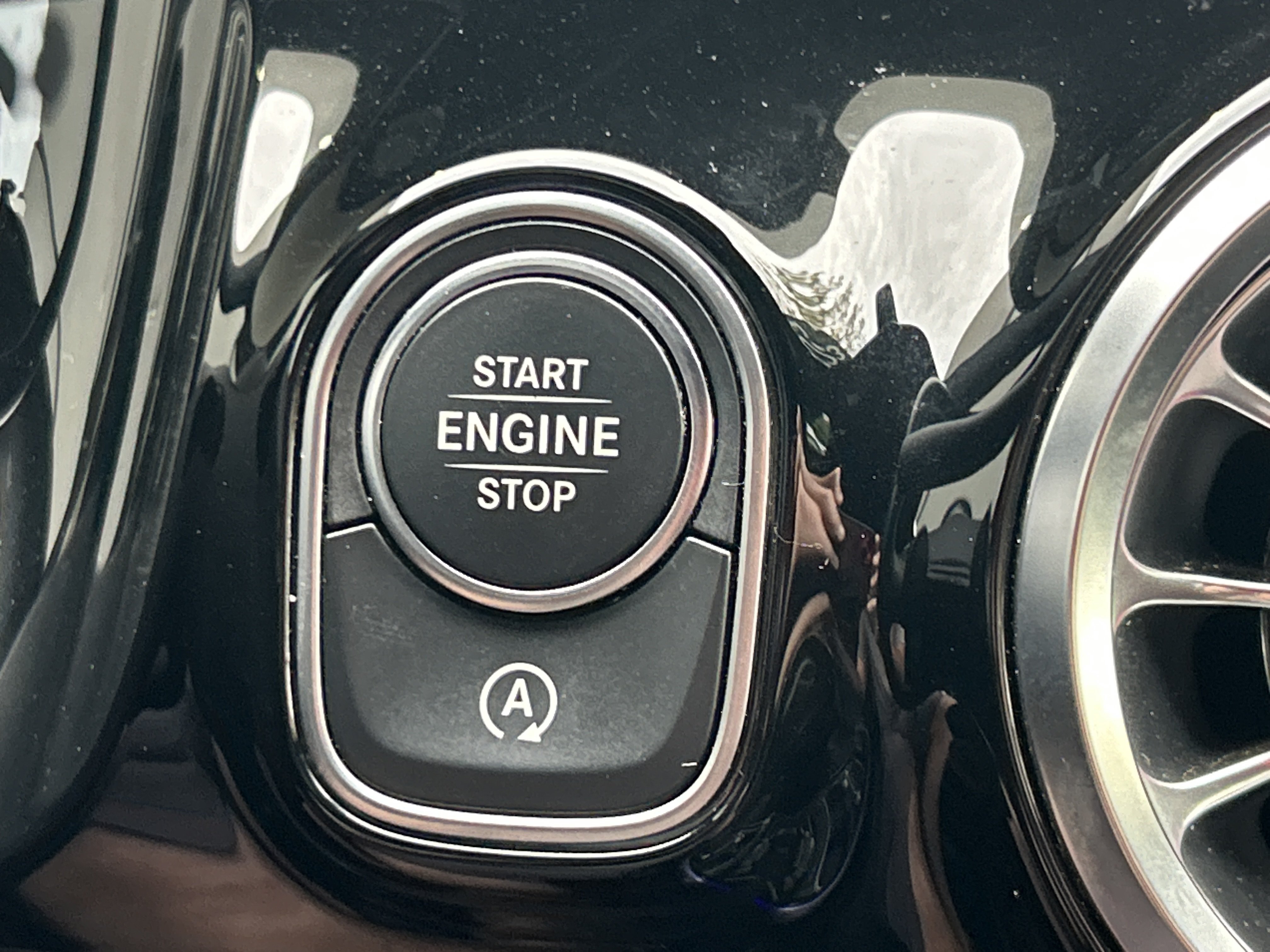Certified 2023 Mercedes-Benz GLA 250 4MATIC image 29