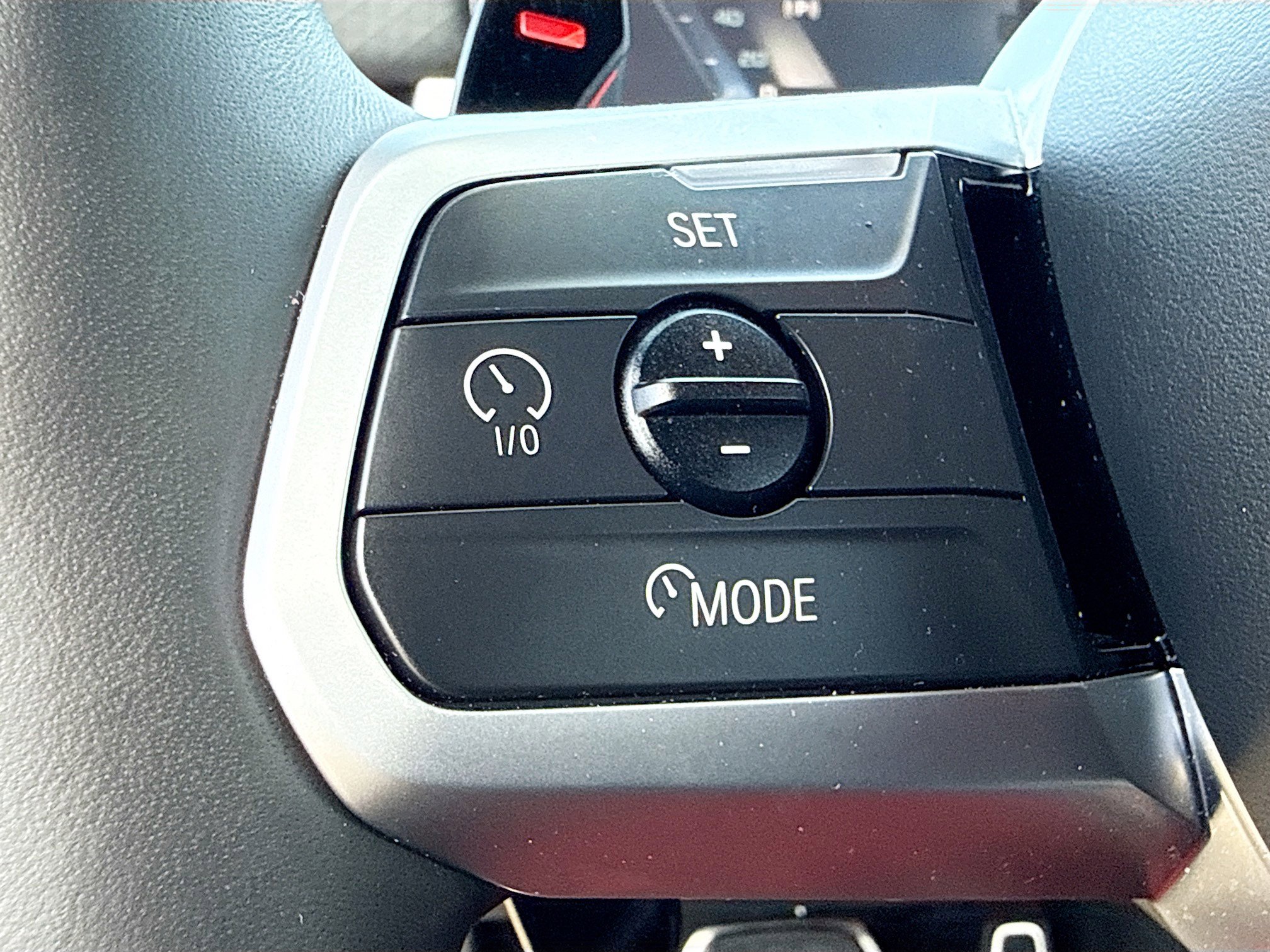 Used 2025 BMW X2 M35i image 38