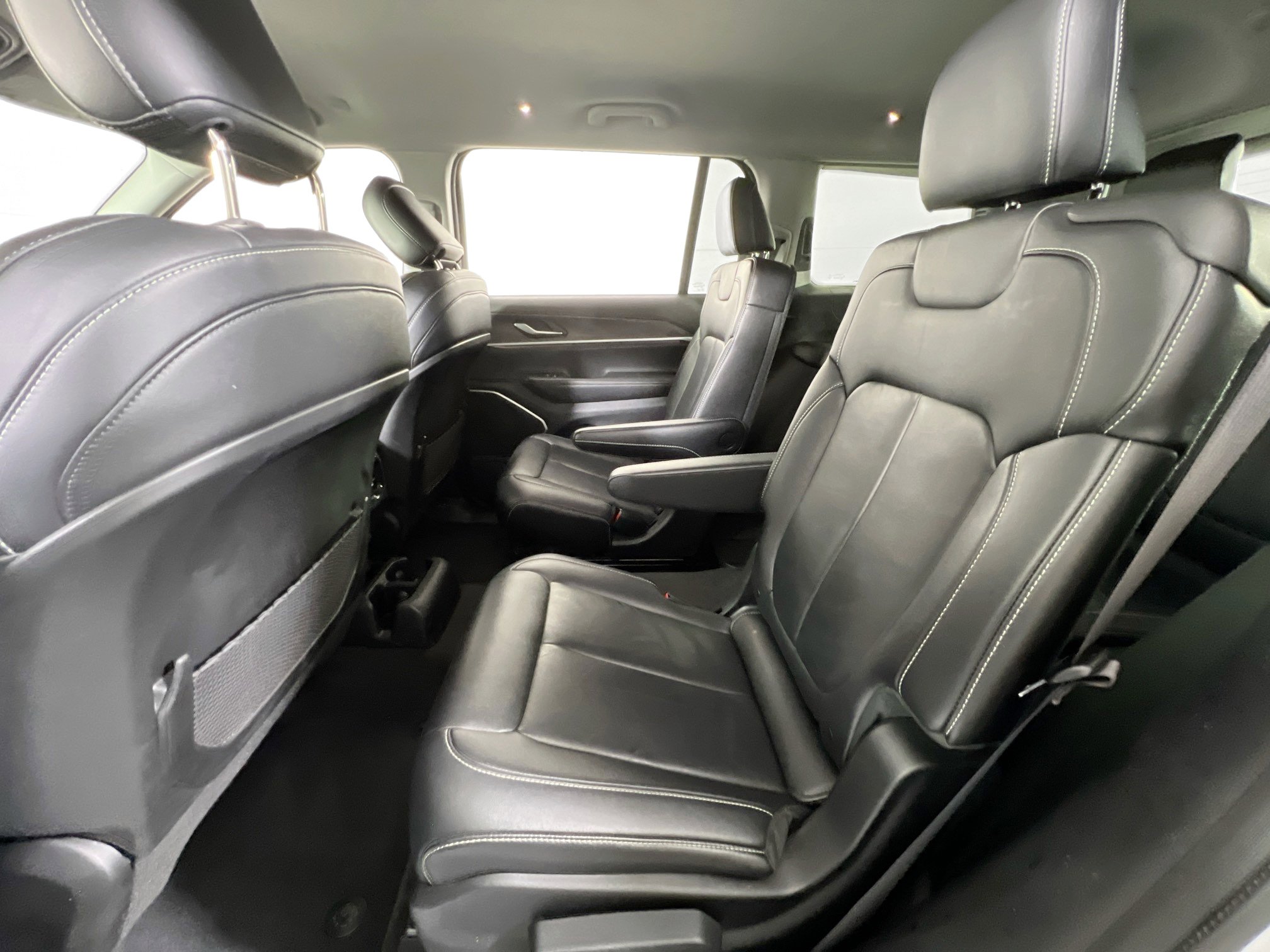 Used 2021 Jeep Grand Cherokee L Limited image 23