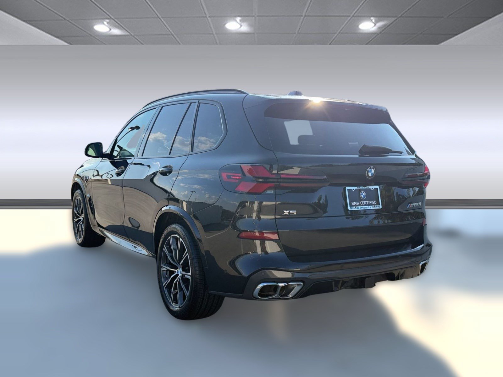 Certified 2024 BMW X5 M60i w/ Parking Assistance Package AWD/4WD image 3