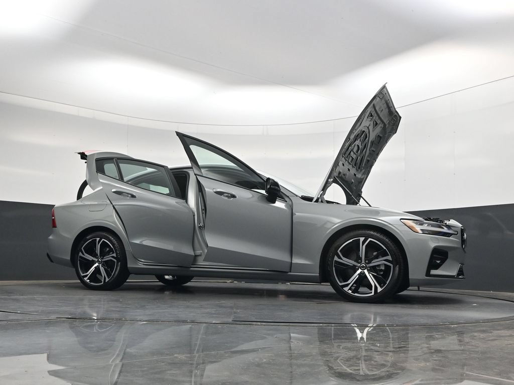 Used 2024 Volvo S60 B5 Core w/ Climate Package FWD image 54