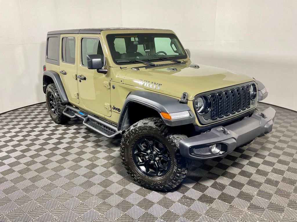 Used 2025 Jeep Wrangler Unlimited Sport AWD/4WD image 5