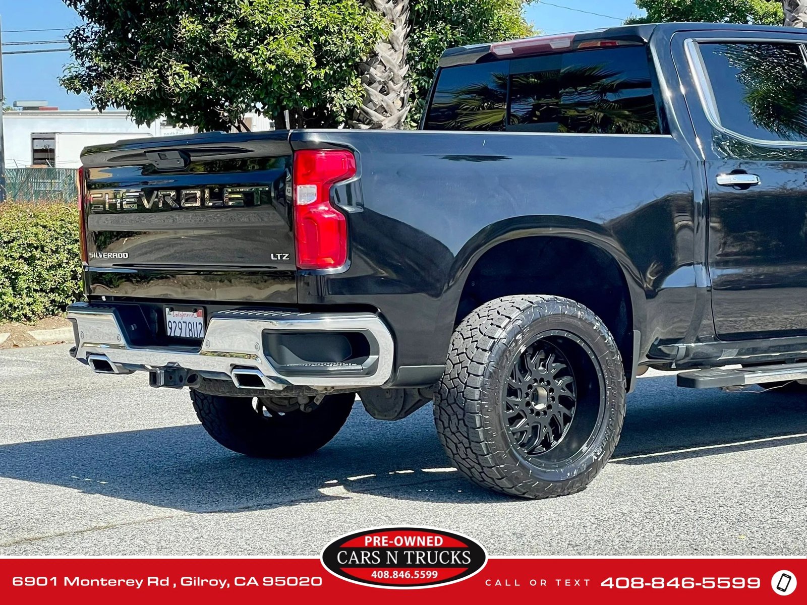 Used 2019 Chevrolet Silverado 1500 LTZ AWD/4WD image 36