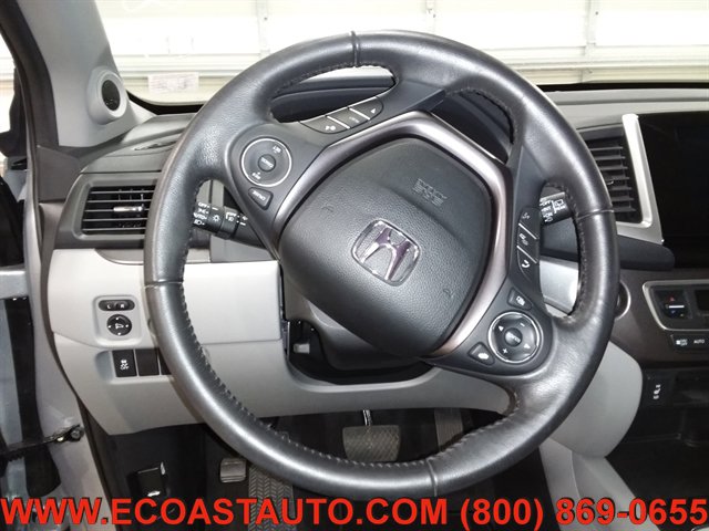 Used 2017 Honda Pilot EX-L image 9