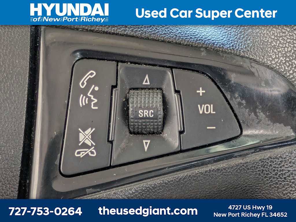 Used 2012 Chevrolet Equinox LS FWD image 29