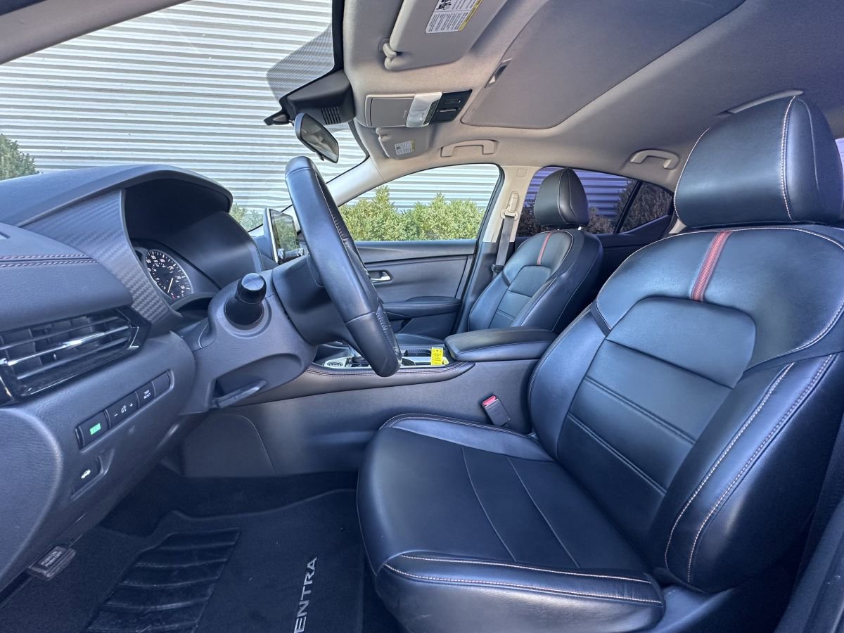 Used 2023 Nissan Sentra SR w/ SR Premium Package image 14