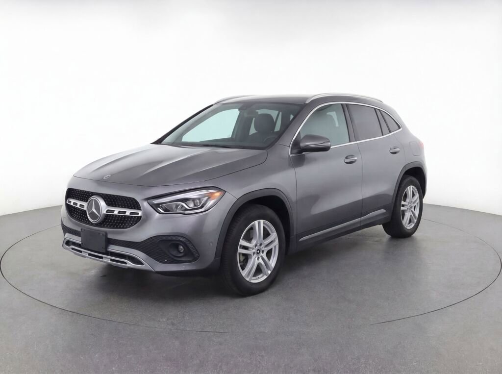 Used 2021 Mercedes-Benz GLA 250 4MATIC image 3