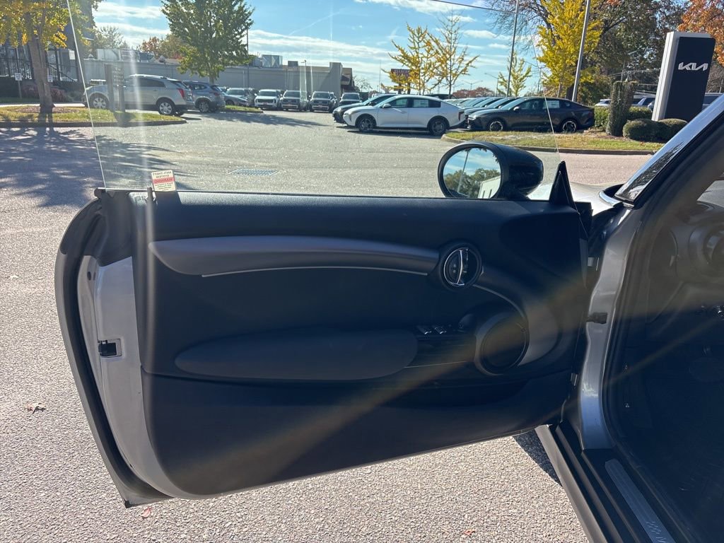 Used 2024 MINI Cooper S image 23