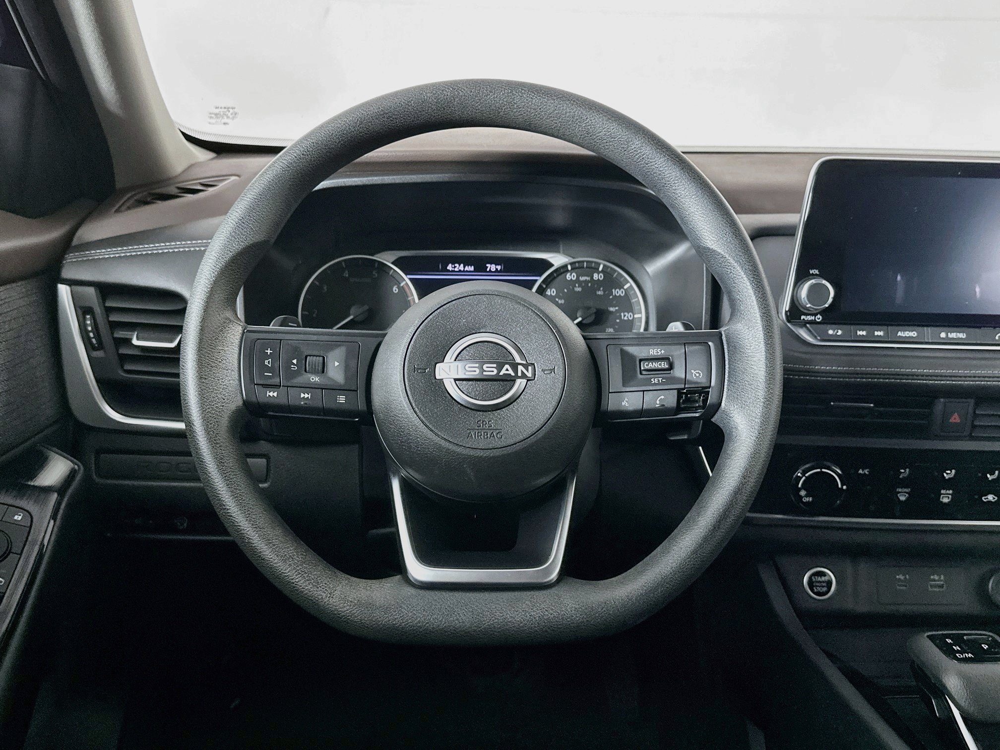 Used 2023 Nissan Rogue S FWD image 18