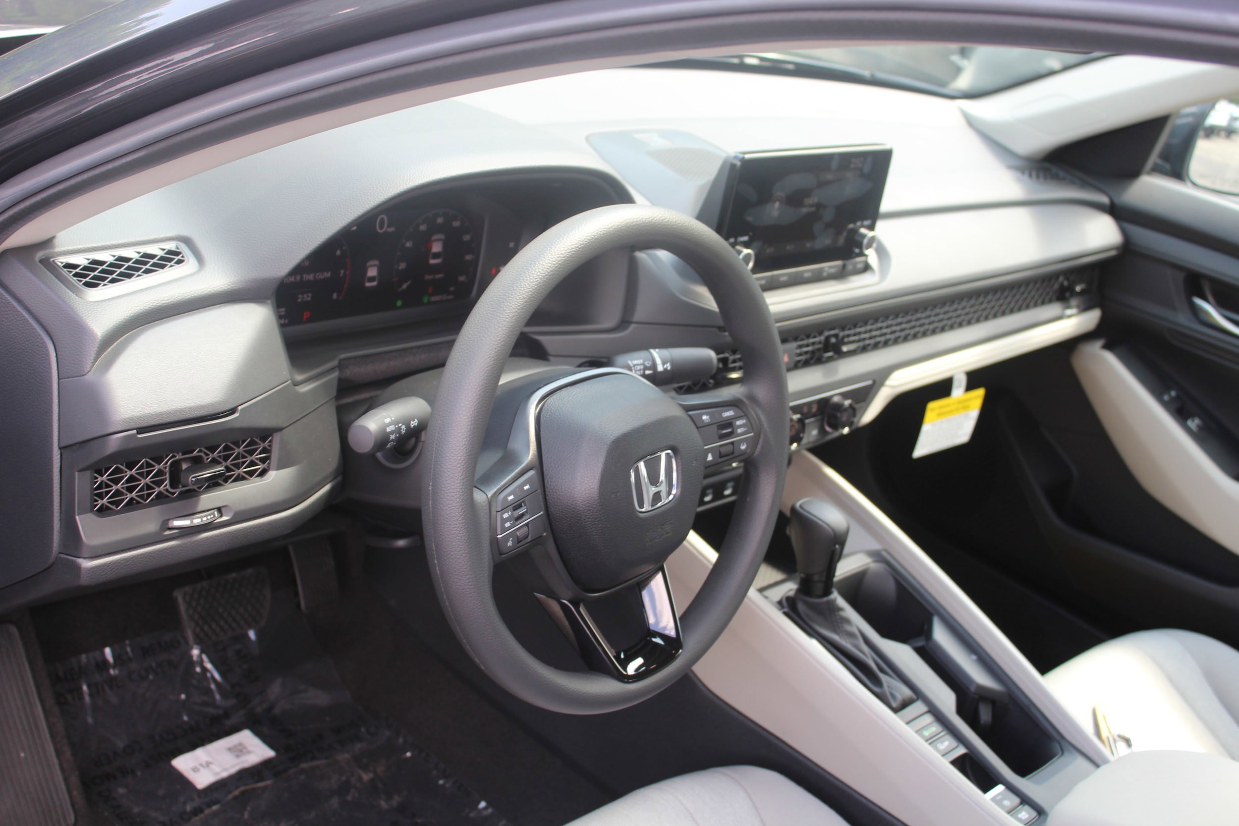 New 2025 Honda Accord LX image 5