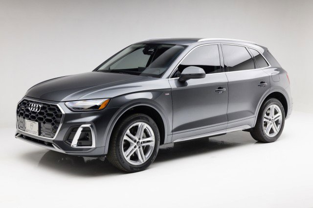 Used 2021 Audi Q5 e Premium w/ Convenience Package image 13