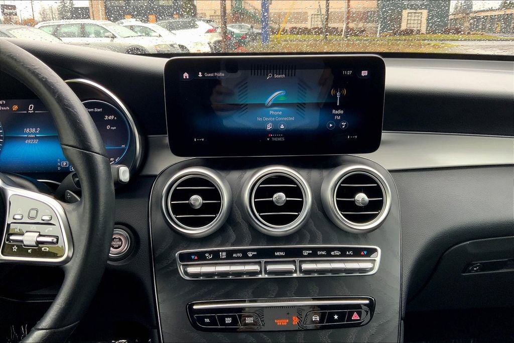 Used 2021 Mercedes-Benz GLC 300 4MATIC image 8