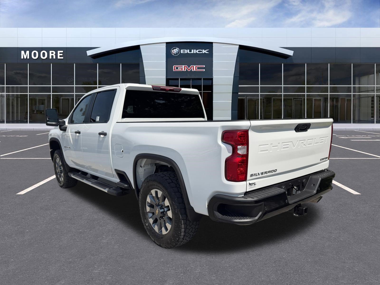 Used 2025 Chevrolet Silverado 2500 Custom w/ Custom Value Package AWD/4WD image 5