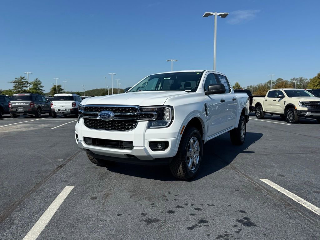 New 2025 Ford Ranger XLT w/ Equipment Group 301A High AWD/4WD image 3