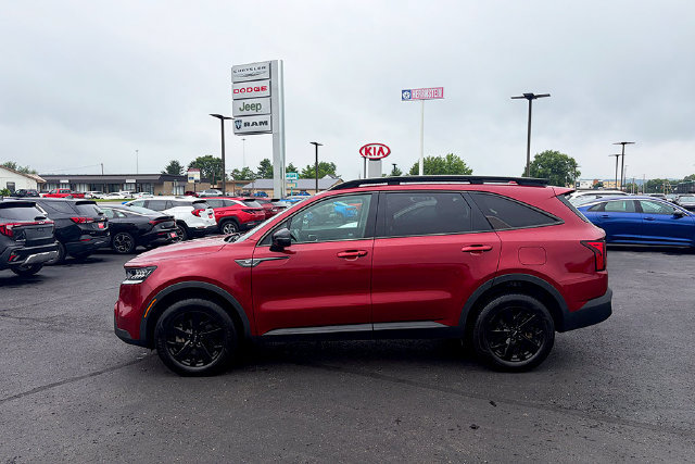 Used 2022 Kia Sorento S w/ Panoramic Sunroof Package AWD/4WD image 4