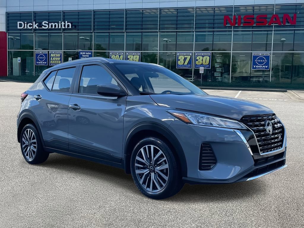 Used 2024 Nissan Kicks SV