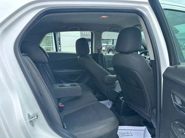 Used 2015 Chevrolet Trax LS FWD image 2