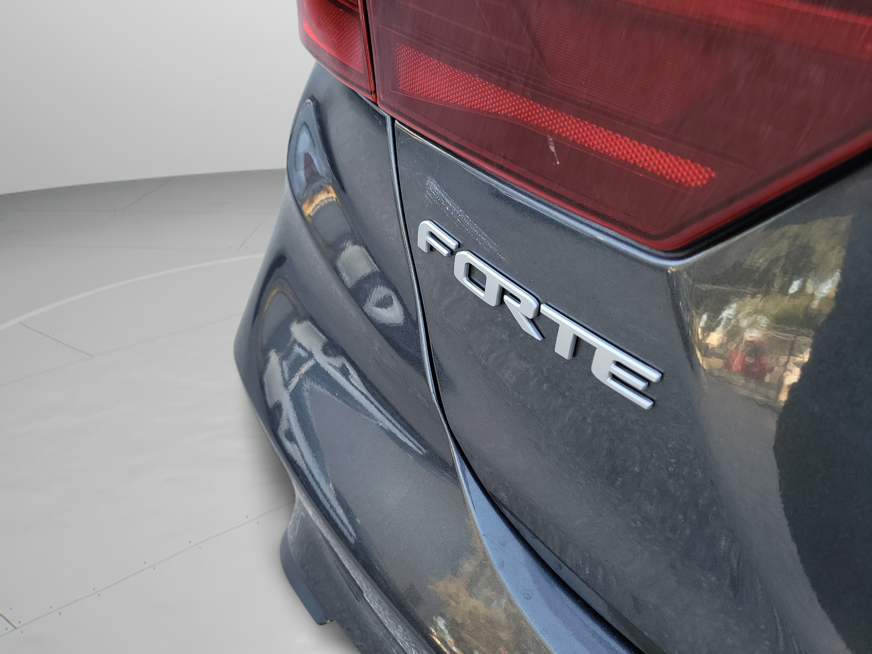 Certified 2024 Kia Forte LXS FWD image 32