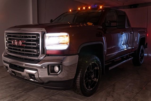 Used 2015 GMC Sierra 2500 SLT w/ Suspension Package, Off-Road image 38