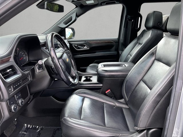 Used 2021 Chevrolet Suburban LT w/ Rear Media and Nav Package RWD image 14