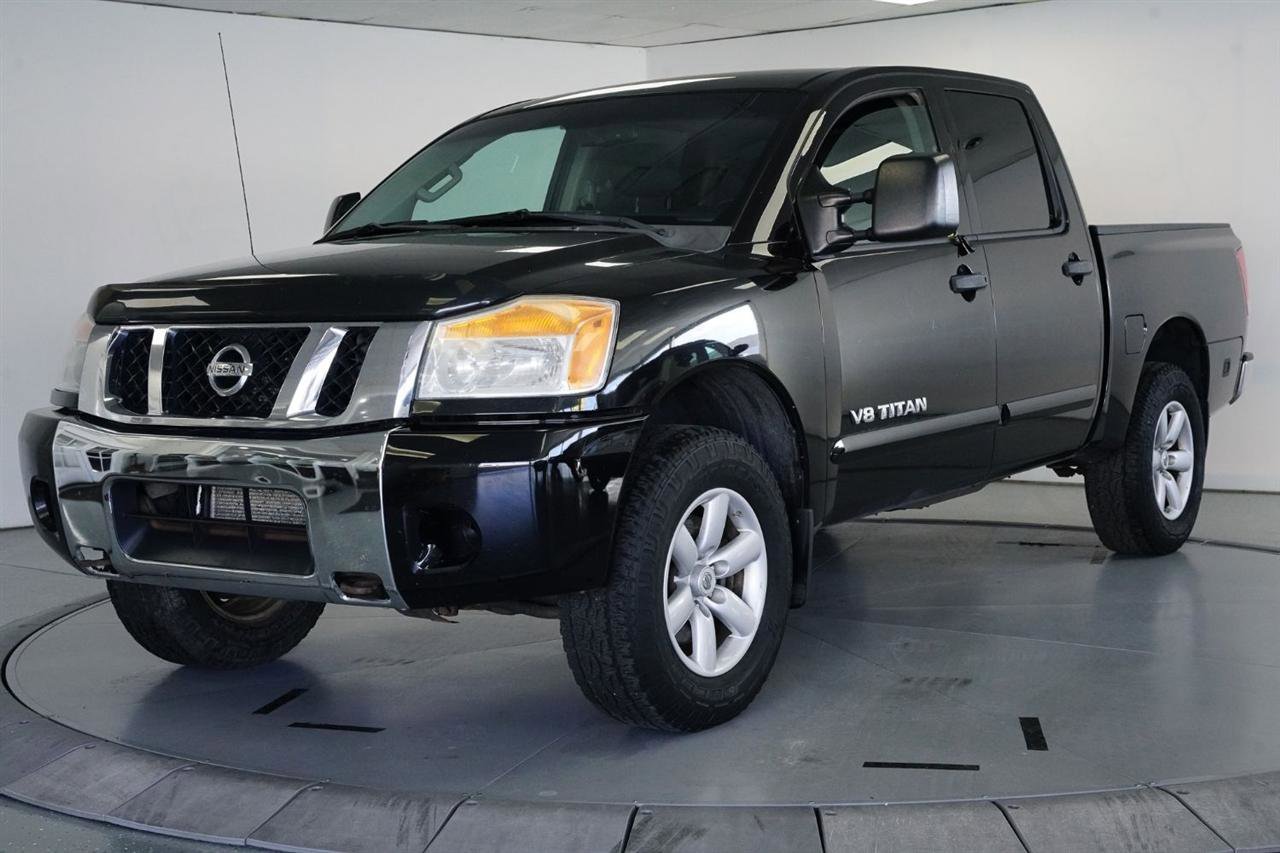 Used 2012 Nissan Titan S image 3