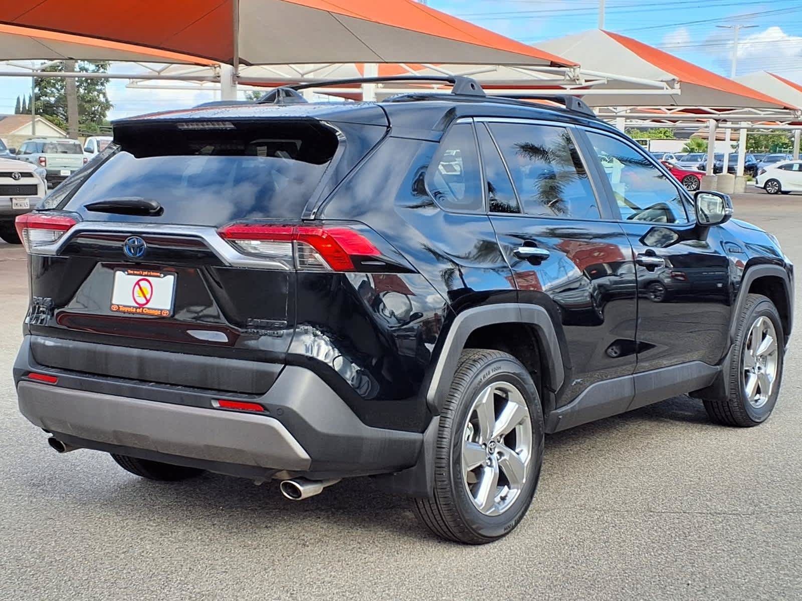 Used 2020 Toyota RAV4 Limited w/ All Weather Liner Package AWD/4WD image 6