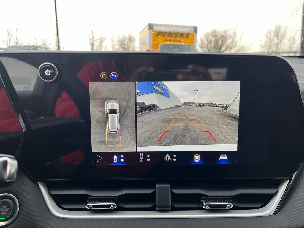 New 2026 Chevrolet Equinox LT w/ Safety and Technology Package image 16